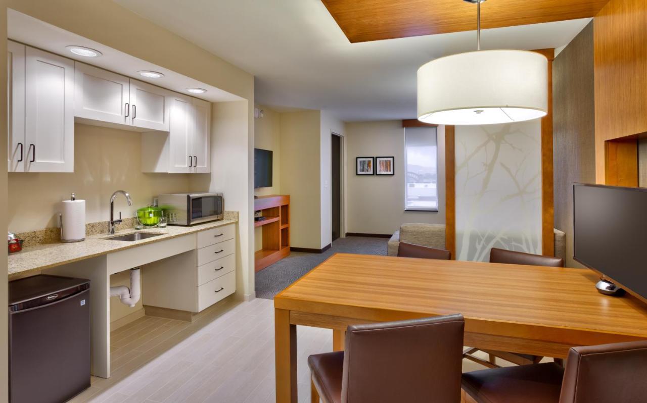 Hyatt Place Salt Lake City Farmington Station Park Exterior photo